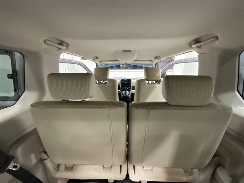 2011 Honda Element LX AWD / NEW WHEELS & TIRES / ZERO RUST / LOCAL SUV - Photo 22 - Gladstone, OR 97027