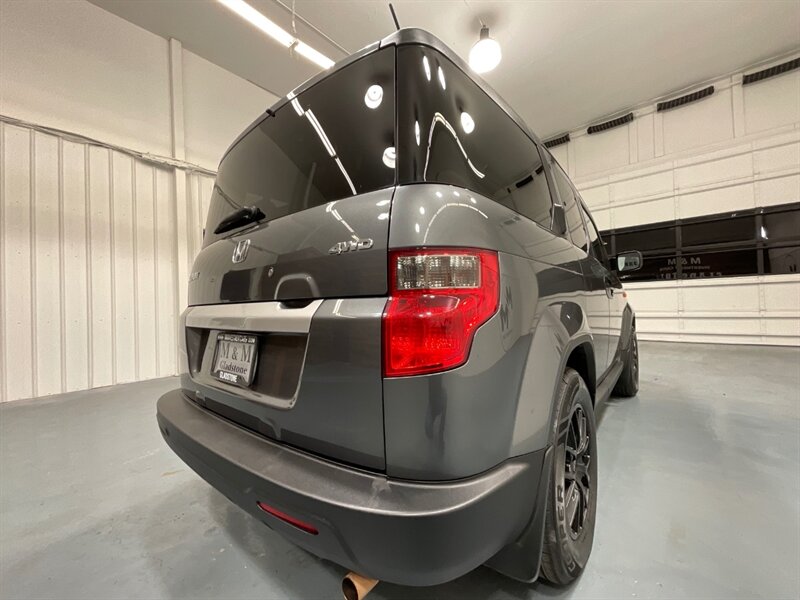 2011 Honda Element LX AWD / NEW WHEELS & TIRES / ZERO RUST / LOCAL SUV - Photo 31 - Gladstone, OR 97027