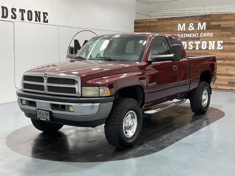 2001 Dodge Ram 2500 SLT 4X4 / 5.9L CUMMINS DIESEL / 155K Miles  / ZERO RUST - Photo 49 - Gladstone, OR 97027