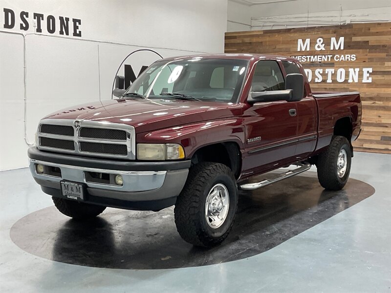 2001 Dodge Ram 2500 SLT 4X4 / 5.9L CUMMINS DIESEL / 155K Miles  / ZERO RUST - Photo 1 - Gladstone, OR 97027