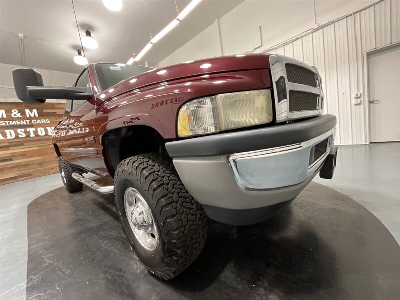 2001 Dodge Ram 2500 SLT 4X4 / 5.9L CUMMINS DIESEL / 155K Miles  / ZERO RUST - Photo 27 - Gladstone, OR 97027