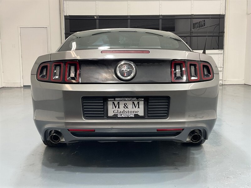 2013 Ford Mustang V6 Coupe 3.7L 6Cyl /Automatic/ 1-OWNER / 52K MILES  / LOCAL CAR - Photo 6 - Gladstone, OR 97027