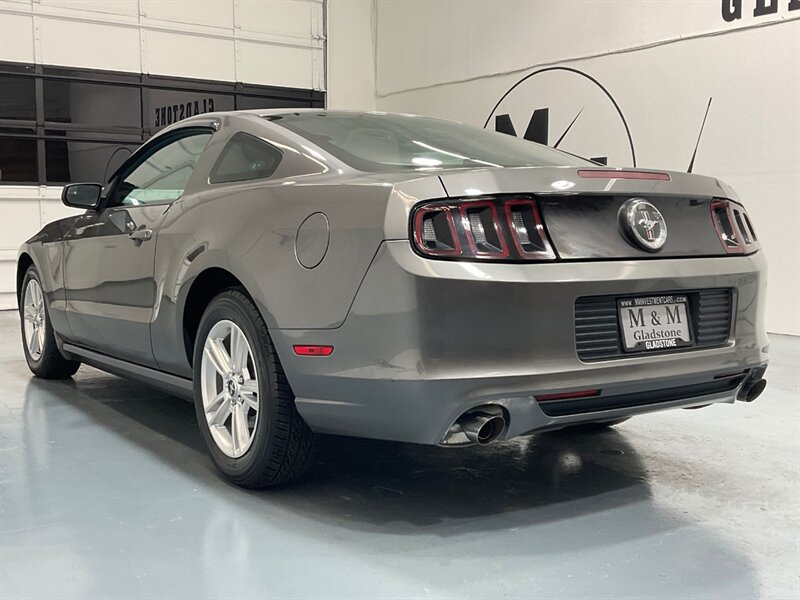 2013 Ford Mustang V6 Coupe 3.7L 6Cyl /Automatic/ 1-OWNER / 52K MILES  / LOCAL CAR - Photo 8 - Gladstone, OR 97027