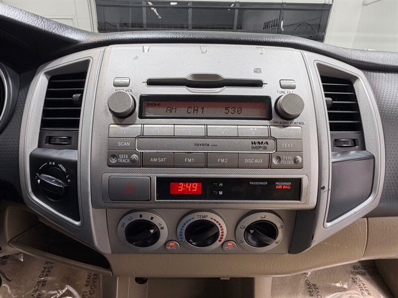 2011 Toyota Tacoma V6 SR5 4.0L V6 4x4 Double Cab / ZERO RUST FREE / NEW TIRES - Photo 20 - Gladstone, OR 97027