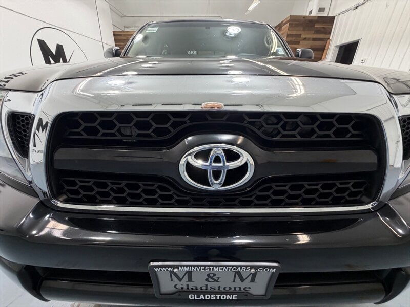 2011 Toyota Tacoma V6 SR5 4.0L V6 4x4 Double Cab / ZERO RUST FREE / NEW TIRES - Photo 36 - Gladstone, OR 97027