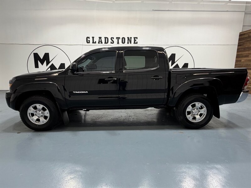 2011 Toyota Tacoma V6 SR5 4.0L V6 4x4 Double Cab / ZERO RUST FREE / NEW TIRES - Photo 3 - Gladstone, OR 97027