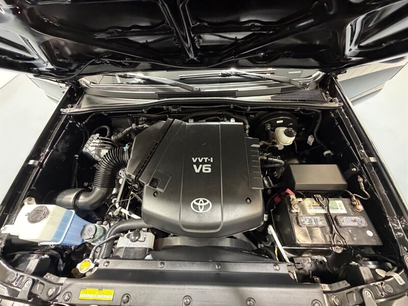 2011 Toyota Tacoma V6 SR5 4.0L V6 4x4 Double Cab / ZERO RUST FREE / NEW TIRES - Photo 11 - Gladstone, OR 97027