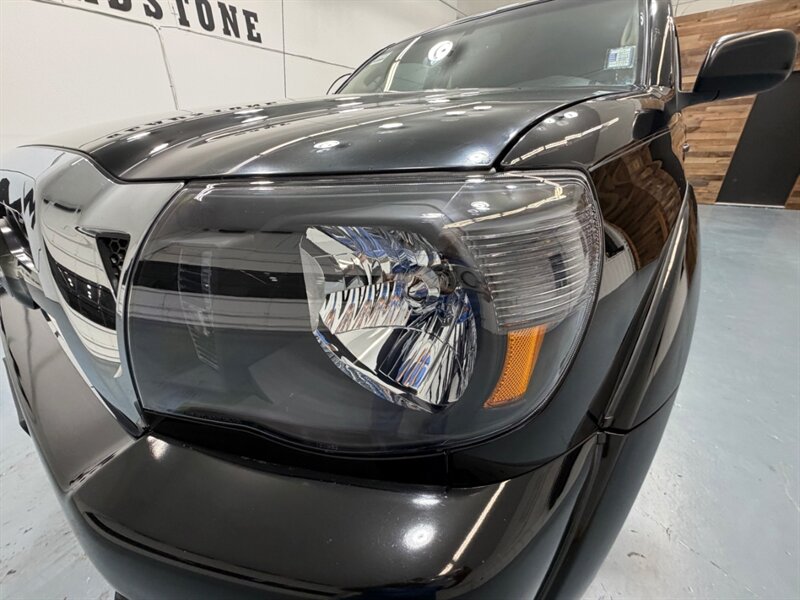 2011 Toyota Tacoma V6 SR5 4.0L V6 4x4 Double Cab / ZERO RUST FREE / NEW TIRES - Photo 28 - Gladstone, OR 97027