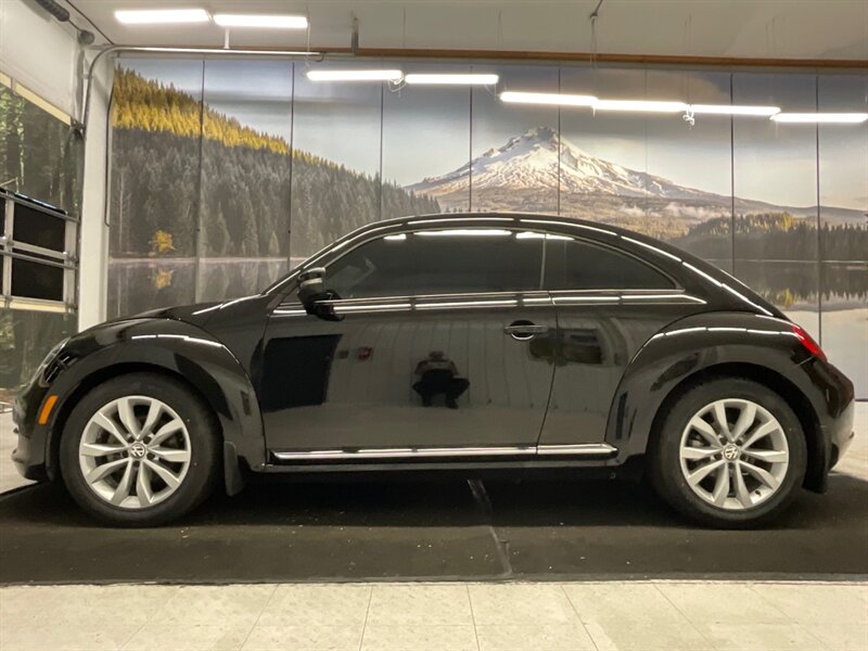 2013 Volkswagen Beetle TDI  / 2.0L 4Cyl Turbo Diesel / 6-SPEED  / Leather & Heated Seats / Pano Sunroof - Photo 3 - Gladstone, OR 97027