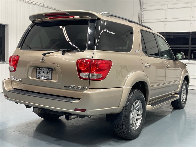 2007 Toyota Sequoia SR5 Sport Utility 4X4 / 4.7L V8 / 3RD ROW SEAT  Leather & Heated Seats / Sunroof / FRESH TIMING BELT + WATER PUMP SERVICE DONE - Photo 7 - Gladstone, OR 97027