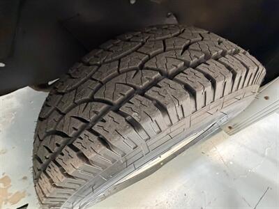 1992 Chevrolet C1500 Series Scottsdale 5.7L V8 / ONLY 84K MILES / BRAND NEW TIRES / ZERO RUST - Photo 24 - Gladstone, OR 97027