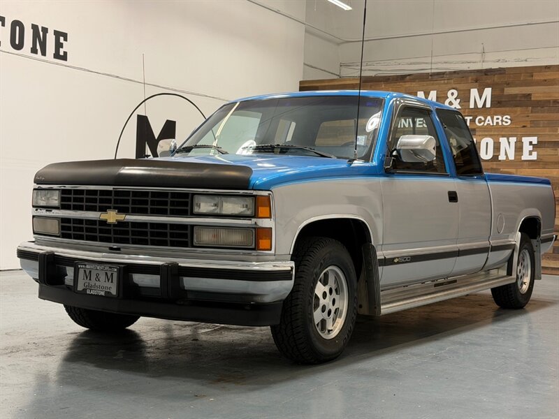 1992 Chevrolet C1500 Series Scottsdale 5.7L V8 / ONLY 84K MILES / BRAND NEW TIRES / ZERO RUST - Photo 52 - Gladstone, OR 97027