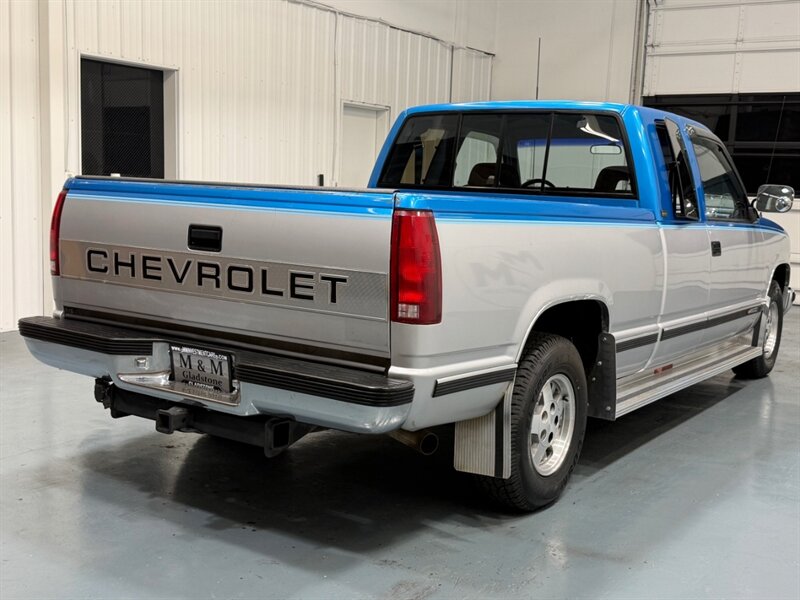 1992 Chevrolet C1500 Series Scottsdale 5.7L V8 / ONLY 84K MILES / BRAND NEW TIRES / ZERO RUST - Photo 7 - Gladstone, OR 97027