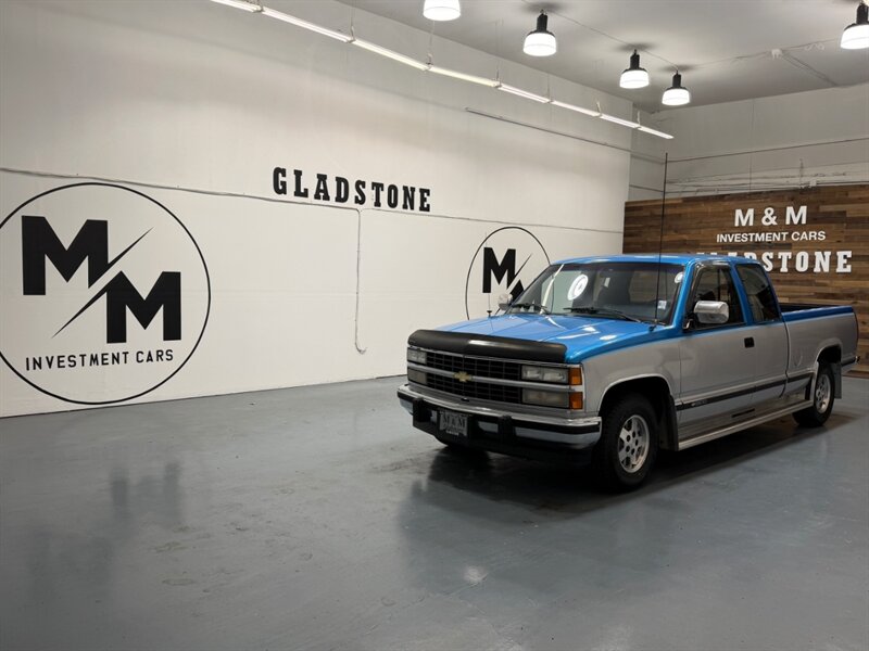 1992 Chevrolet C1500 Series Scottsdale 5.7L V8 / ONLY 84K MILES / BRAND NEW TIRES / ZERO RUST - Photo 55 - Gladstone, OR 97027