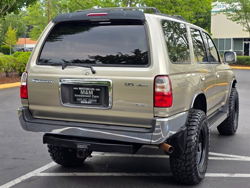 2002 Toyota 4Runner SR5 V6 / 4X4 / DIFF LOCK / TIMING BELT DONE / NEW TIRES / NEW LIFT / 1-OWNER - Photo 8 - Portland, OR 97217