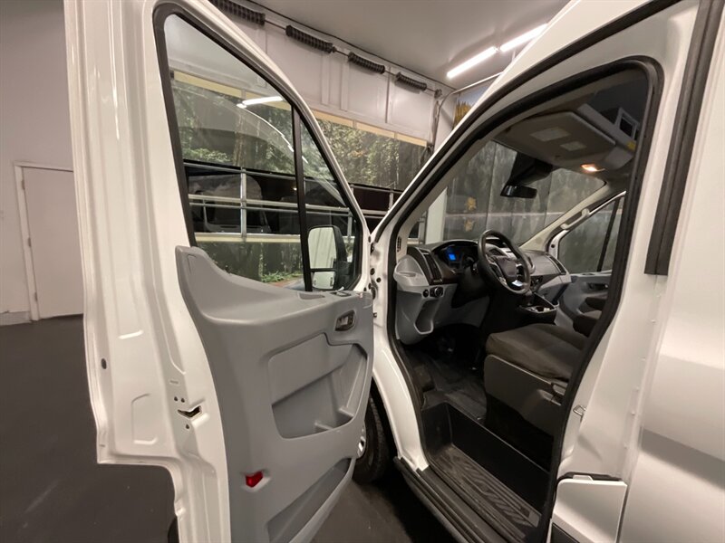 2019 Ford Transit 250 CARGO VAN / LONG WHEEL BASE / MEDIUM ROOF  Backup Camera / 3.7L V6 / Clean Van !! - Photo 35 - Gladstone, OR 97027