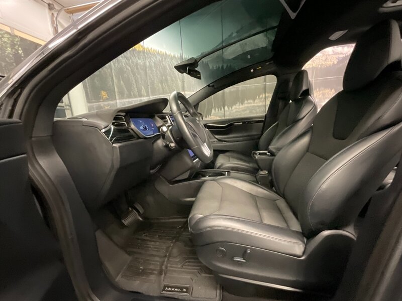 2017 Tesla Model X 100D Sport Utility AWD / Auto Pilot / 1-OWNER  LOCAL ORGON Tesla / Heated Seats / Navi / Auto Pilot / 47,000 MILES - Photo 12 - Gladstone, OR 97027