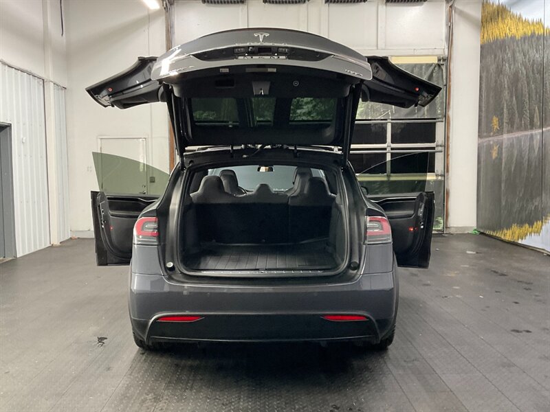 2017 Tesla Model X 100D Sport Utility AWD / Auto Pilot / 1-OWNER  LOCAL ORGON Tesla / Heated Seats / Navi / Auto Pilot / 47,000 MILES - Photo 29 - Gladstone, OR 97027