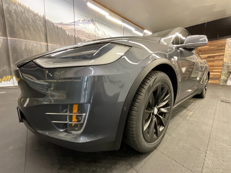 2017 Tesla Model X 100D Sport Utility AWD / Auto Pilot / 1-OWNER  LOCAL ORGON Tesla / Heated Seats / Navi / Auto Pilot / 47,000 MILES - Photo 40 - Gladstone, OR 97027