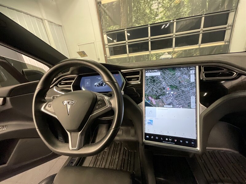 2017 Tesla Model X 100D Sport Utility AWD / Auto Pilot / 1-OWNER  LOCAL ORGON Tesla / Heated Seats / Navi / Auto Pilot / 47,000 MILES - Photo 34 - Gladstone, OR 97027