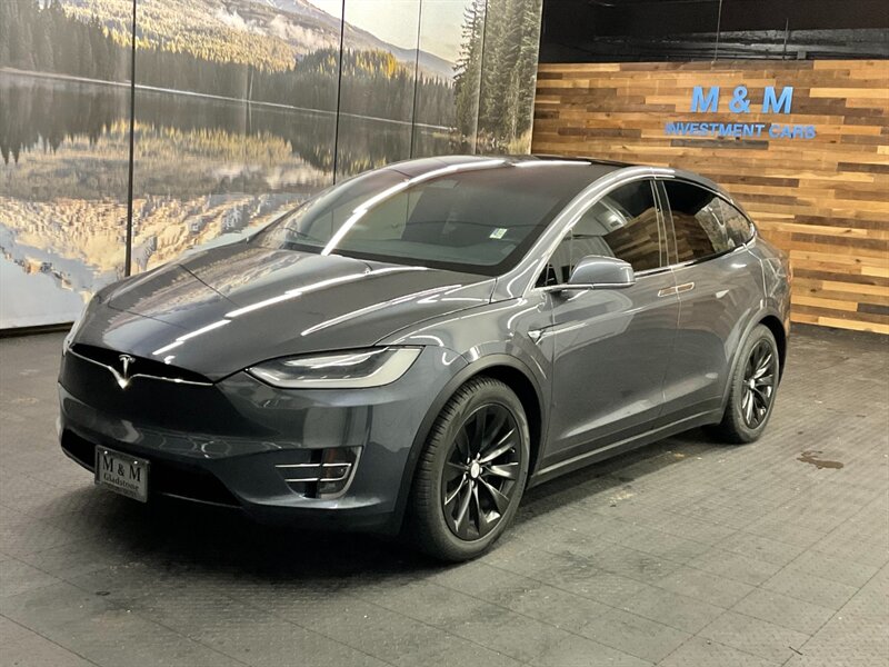 2017 Tesla Model X 100D Sport Utility AWD / Auto Pilot / 1-OWNER  LOCAL ORGON Tesla / Heated Seats / Navi / Auto Pilot / 47,000 MILES - Photo 1 - Gladstone, OR 97027