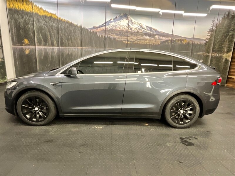 2017 Tesla Model X 100D Sport Utility AWD / Auto Pilot / 1-OWNER  LOCAL ORGON Tesla / Heated Seats / Navi / Auto Pilot / 47,000 MILES - Photo 3 - Gladstone, OR 97027