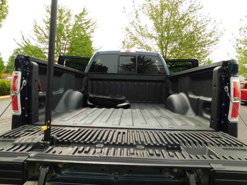 2014 Ford F-150 Lariat 4x4 / Sunroof / Navi / Backup Cam/ LIFTED   - Photo 28 - Portland, OR 97217