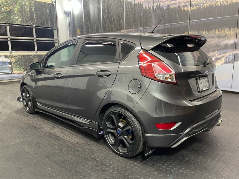 2019 Ford Fiesta ST Hatchback / 4Cyl TURBO / 6-SPEED / 16,000 MILES   - Photo 8 - Gladstone, OR 97027