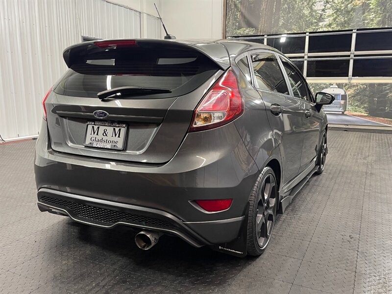 2019 Ford Fiesta ST Hatchback / 4Cyl TURBO / 6-SPEED / 16,000 MILES   - Photo 7 - Gladstone, OR 97027