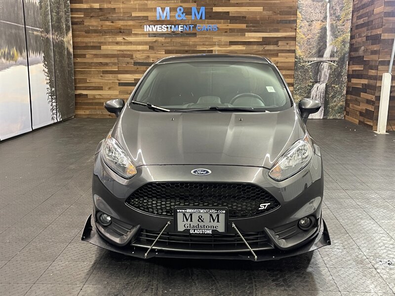 2019 Ford Fiesta ST Hatchback / 4Cyl TURBO / 6-SPEED / 16,000 MILES   - Photo 25 - Gladstone, OR 97027