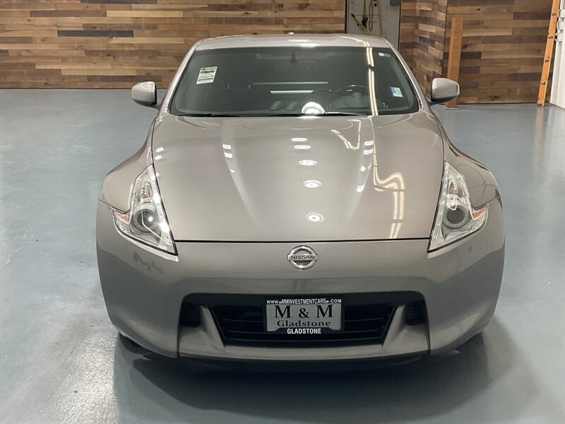 2010 Nissan 370Z Touring Coupe 2Dr / 3.7L V6 / ONLY 45,000 MILES  / LOCAL CAR - Photo 5 - Gladstone, OR 97027