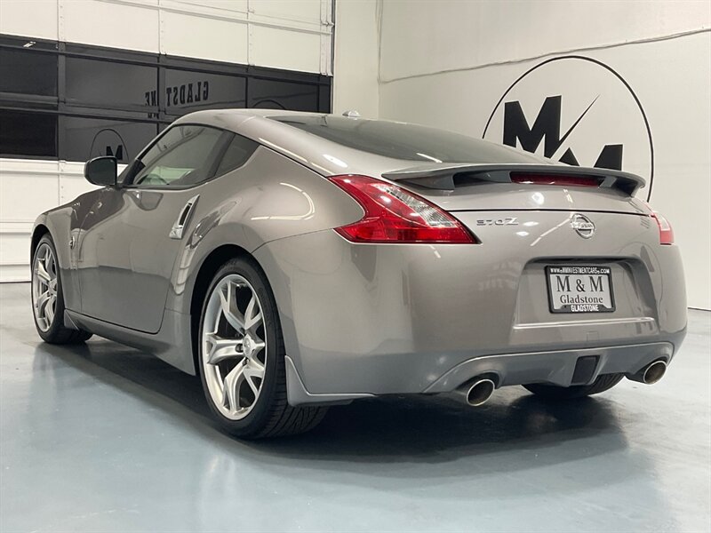 2010 Nissan 370Z Touring Coupe 2Dr / 3.7L V6 / ONLY 45,000 MILES  / LOCAL CAR - Photo 7 - Gladstone, OR 97027