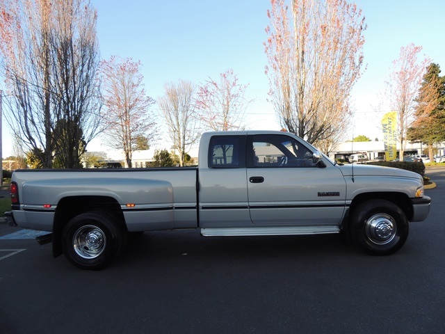 1996 Dodge Ram 3500 Laramie SLT/ 5.9L Turbo Diesel / 12-VALVE/ DUALLY   - Photo 4 - Portland, OR 97217