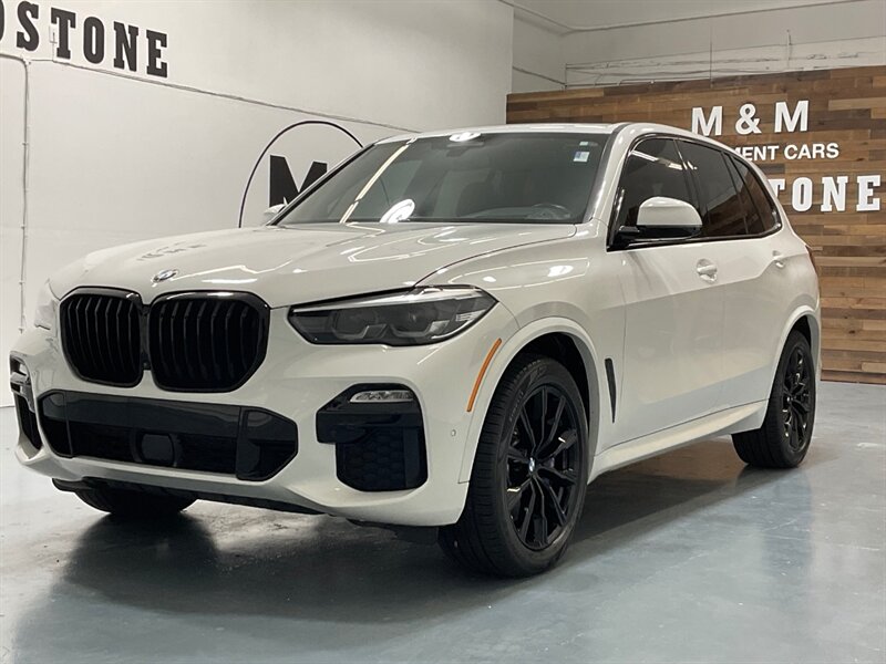 2020 BMW X5 M50i xDrive / 4.4L V8 Twin Turbo / M-SPORT PKG  / Panoramic Sunroof / Heated & Cooled Leather Seats / 20 " Black Wheels - Photo 1 - Gladstone, OR 97027