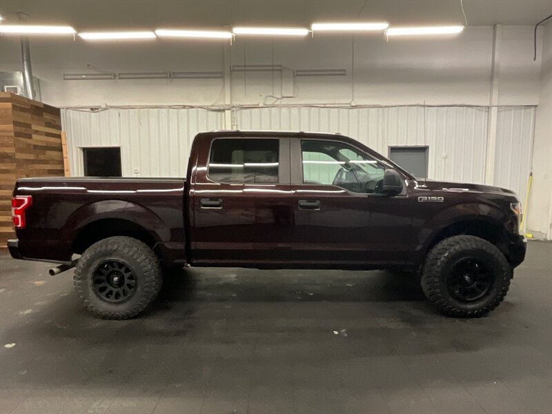 2018 Ford F-150 4x4 XLT Crew Cab  /2.7L V6 ECOBOOST /LIFTED LIFTED  1-OWNER / BRAND NEW LIFT KIT w. NEW WHEELS & TIRES / LOCA TRUCK / RUST FREE / NAVIGATION & BACKUP CAMERA - Photo 4 - Gladstone, OR 97027