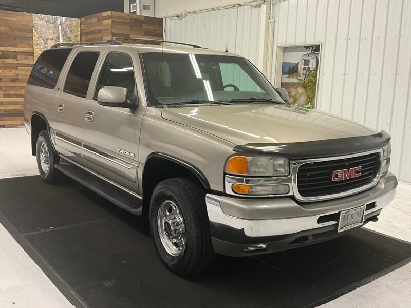 2002 GMC Yukon XL 2500 SLT 4X4 / 8.1L V8 / Leather / 59,000 MILES  / LOCAL SUV / SUPER CLEAN / 3/4 TON SUV - Photo 2 - Gladstone, OR 97027