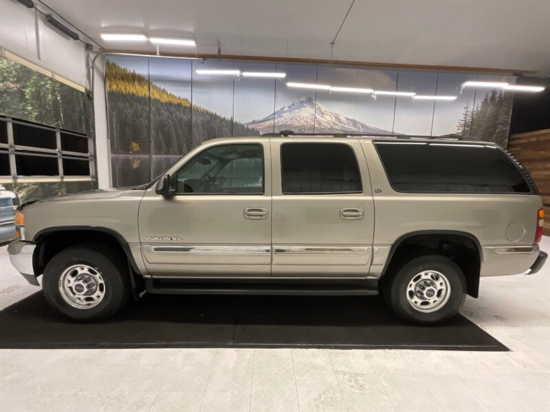 2002 GMC Yukon XL 2500 SLT 4X4 / 8.1L V8 / Leather / 59,000 MILES  / LOCAL SUV / SUPER CLEAN / 3/4 TON SUV - Photo 3 - Gladstone, OR 97027