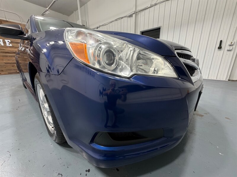2010 Subaru Legacy 2.5i AWD / SEDAN / NEW TIRES / AUTOMATIC TRANS / RUST FREE - Photo 40 - Gladstone, OR 97027