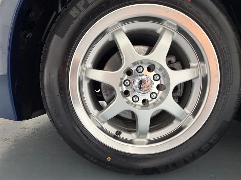 2010 Subaru Legacy 2.5i AWD / SEDAN / NEW TIRES / AUTOMATIC TRANS / RUST FREE - Photo 23 - Gladstone, OR 97027