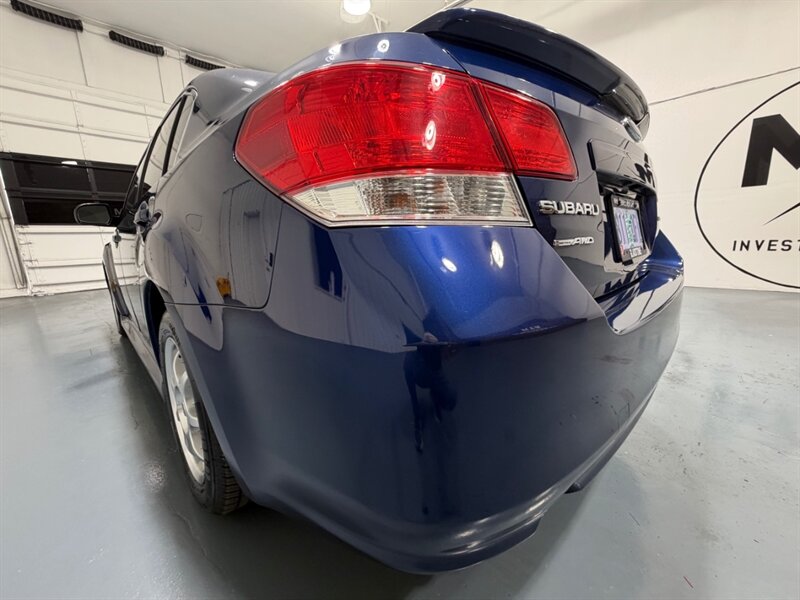 2010 Subaru Legacy 2.5i AWD / SEDAN / NEW TIRES / AUTOMATIC TRANS / RUST FREE - Photo 43 - Gladstone, OR 97027