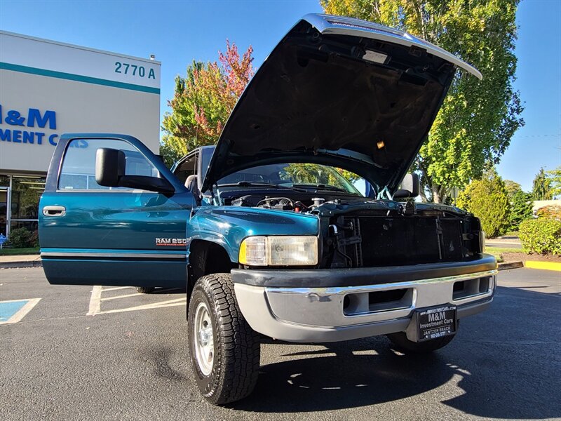 1999 Dodge Ram 2500 Laramie 4X4 / 5.9L CUMMINS DIESEL / LONG BED  / EXCELLENT CONDITION / LOTS OF RECORDS / LOCAL / NO RUST - Photo 26 - Portland, OR 97217