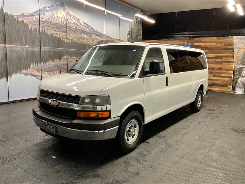 2011 Chevrolet Express LT 3500 Passenger Van / 6.0L V8 / 15-Passenger Van  1-Ton / Passenger Van / Excel Cond - Photo 25 - Gladstone, OR 97027