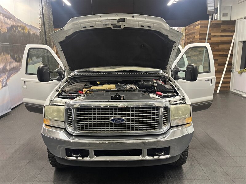 2002 Ford Excursion Limited Sport Utilit   - Photo 40 - Gladstone, OR 97027