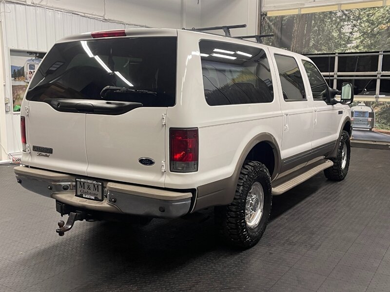 2002 Ford Excursion Limited Sport Utilit   - Photo 8 - Gladstone, OR 97027