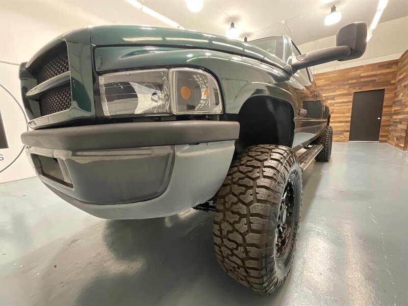 2001 Dodge Ram 2500 SLT Laramie Quad Cab 4X4 / 5.9L DIESEL / 6-SPEED  / Manual / Long bed / ZERO RUST / LIFTED w. NEW WHEELS & TIRES - Photo 54 - Gladstone, OR 97027