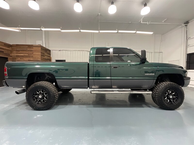 2001 Dodge Ram 2500 SLT Laramie Quad Cab 4X4 / 5.9L DIESEL / 6-SPEED  / Manual / Long bed / ZERO RUST / LIFTED w. NEW WHEELS & TIRES - Photo 4 - Gladstone, OR 97027