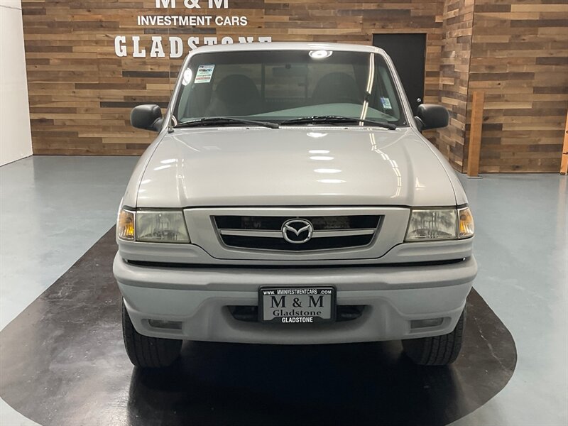 2002 Mazda B3000 4X4 / 3.0L V6 / ONLY 64,000 MILES  / LOCAL NO RUST - Photo 6 - Gladstone, OR 97027