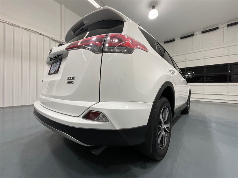 2018 Toyota RAV4 XLE Sport Utility AWD / Blind Spot / 24,000 MILES  / LOCAL ZERO RUST - Photo 53 - Gladstone, OR 97027