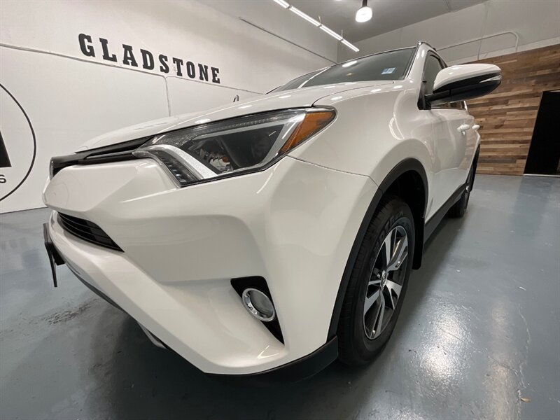 2018 Toyota RAV4 XLE Sport Utility AWD / Blind Spot / 24,000 MILES  / LOCAL ZERO RUST - Photo 55 - Gladstone, OR 97027