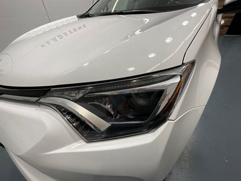 2018 Toyota RAV4 XLE Sport Utility AWD / Blind Spot / 24,000 MILES  / LOCAL ZERO RUST - Photo 26 - Gladstone, OR 97027